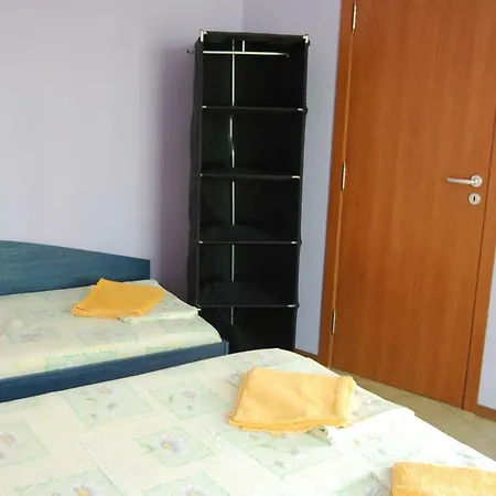 Dream Two Apartment *
